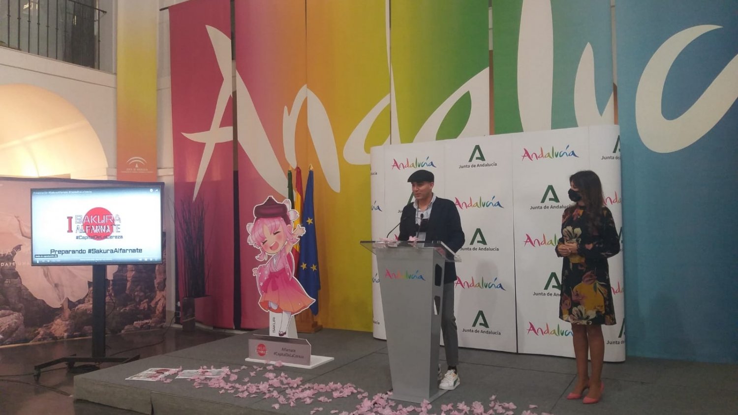 El pueblo malagueño acoge la primera edición de 'Sakura Alfarnate'