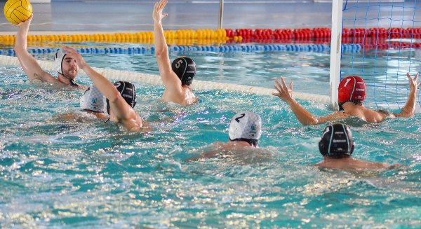 Waterpolo Málaga juega en el Pabellón Universitario ante Navarra