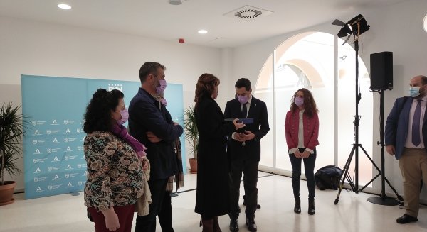 Moreno inaugura la nueva Unidad de Trastornos de la Conducta Alimentaria