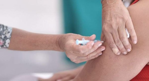 Málaga notifica 655 contagios y un fallecido por covid-19