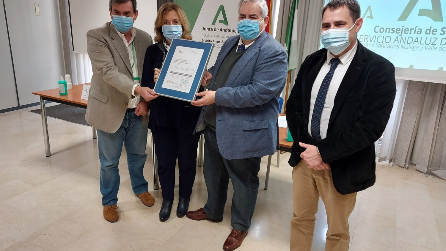Las Urgencias del Distrito Málaga certifican la calidad de sus servicios