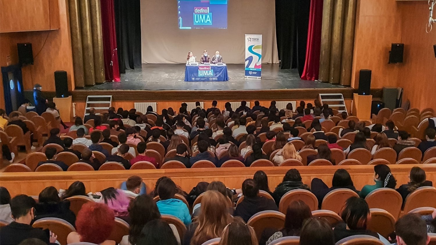 UMA.- La UMA acerca los planes de estudios al alumnado preuniversitario de Ronda