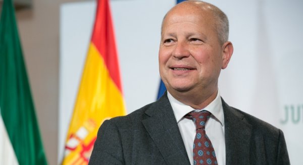 Imbroda subraya que la bajada de la ratio media en Infantil y Primaria en Andalucía