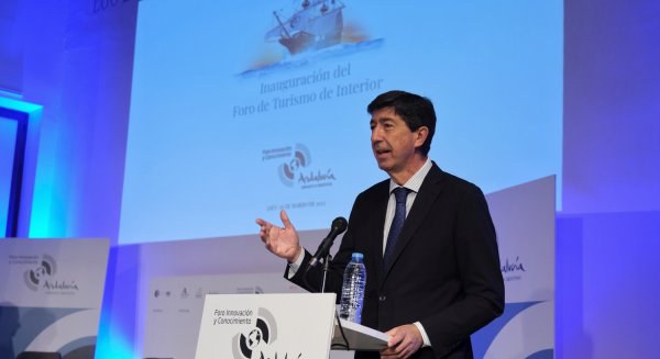 Juan Marín: “El turismo rural va a seguir generando mucho empleo y mucha riqueza”