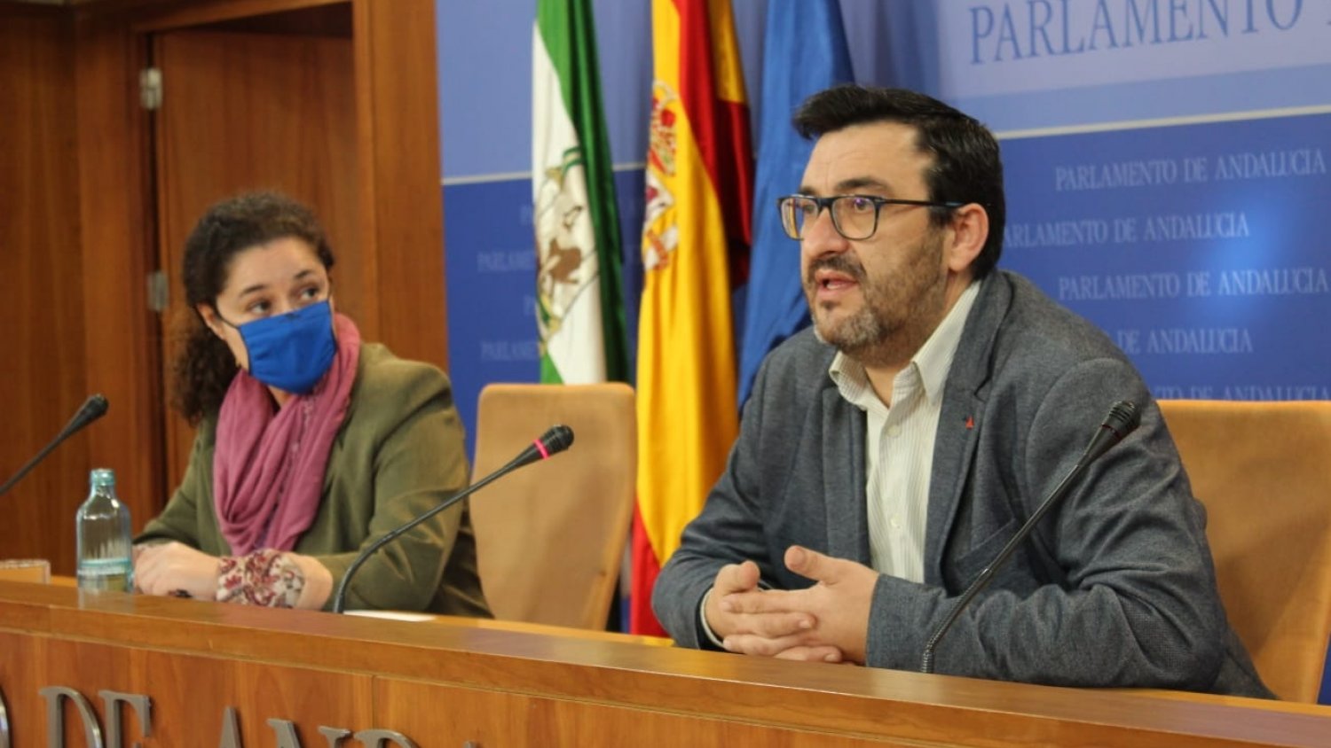 Ahumada exige a Moreno “una respuesta contundente” para evitar el cierre de oficinas de Unicaja