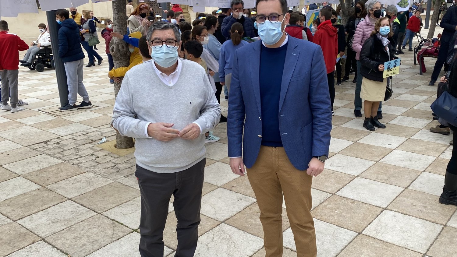 Vélez-Málaga habilita un punto de información en solidaridad con el pueblo ucraniano
