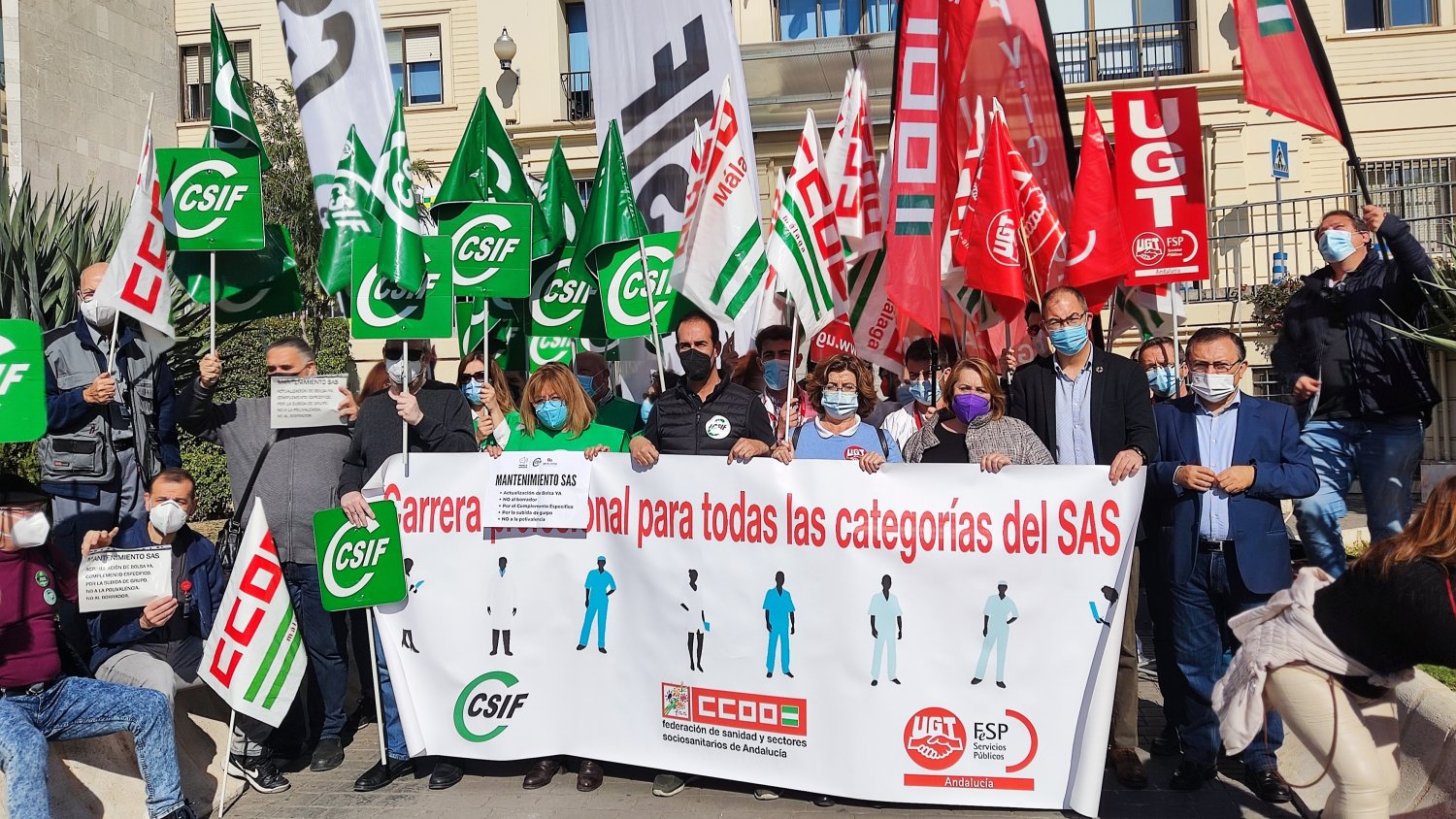 PSOE insta a la Junta a atender las peticiones de los sanitarios en la Mesa Sectorial de Sanidad