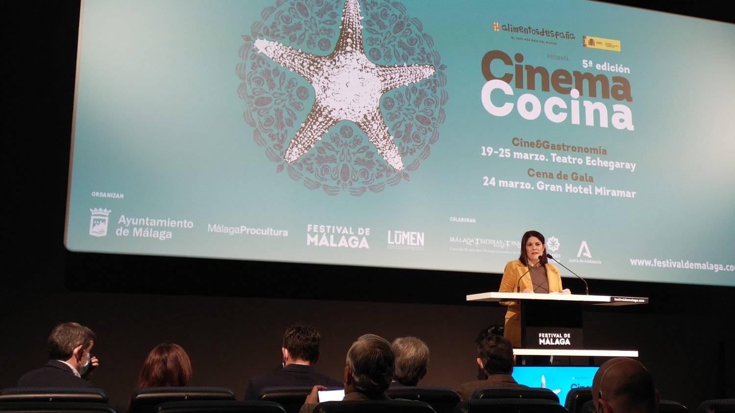 El cine Albéniz acoge la presentación de la sección Cinema Cocina del Festival de Cine de Málaga