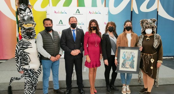 La delegada territorial de Turismo respalda el Carnaval de Humilladero