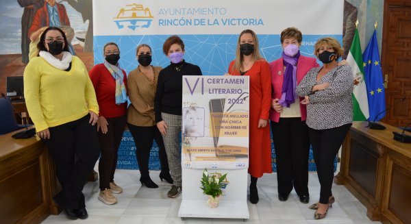 Rincón de la Victoria junto a Estrella del Alba acogen el VI Certamen Literario