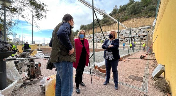 Fuengirola reforma el pavimento de las pistas de tenis de Los Pacos