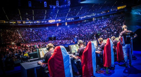 La Junta aborda la mejora del bienestar físico y mental de los jugadores de e-sports en un curso online