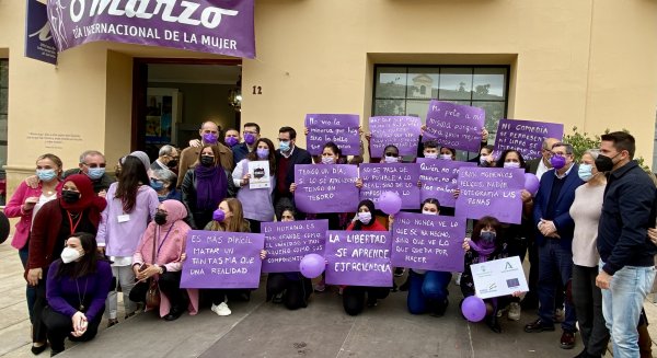 El feminismo unido por la igualdad en Vélez-Málaga