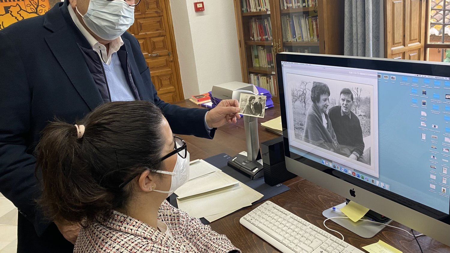 La Fundación María Zambrano digitaliza el archivo fotográfico de la ilustre pensadora