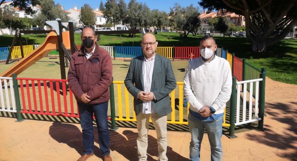 Medio Ambiente finaliza las obras de remodelación en los jardines de Brisas del Mar