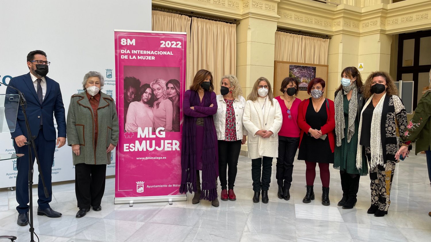 El Ayuntamiento promueve la campaña 'Málaga es mujer'