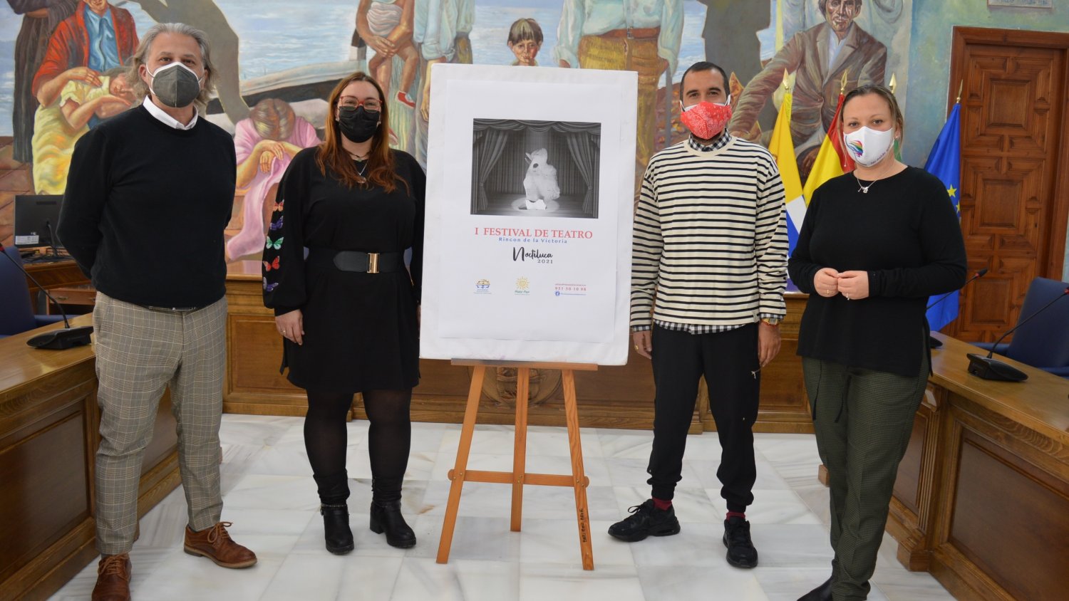 Rincón de la Victoria  premia a las compañías valencianas Ameba Teatre y Carasses Teatro