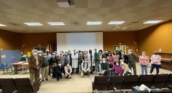 El Hospital Clínico inicia la primera Escuela de Pacientes para el autocuidado del Estoma Traqueal