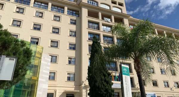 Un paciente amenaza de muerte a un médico del Regional tras exigir ser ingresado por no tener un hogar