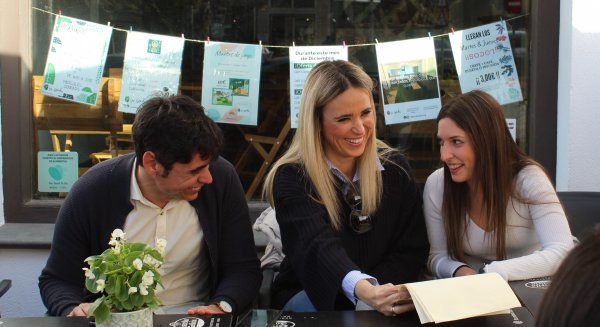 PSOE y las JSA local y provincial se reúnen con jóvenes de Alhaurín de la Torre