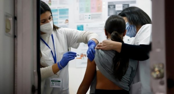 Málaga suspende en enfermería escolar con un número limitado de enfermeras encargadas del Protocolo COVID
