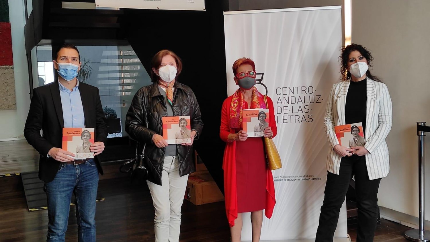 Cultura presenta el cuaderno didáctico sobre María Zambrano en Málaga