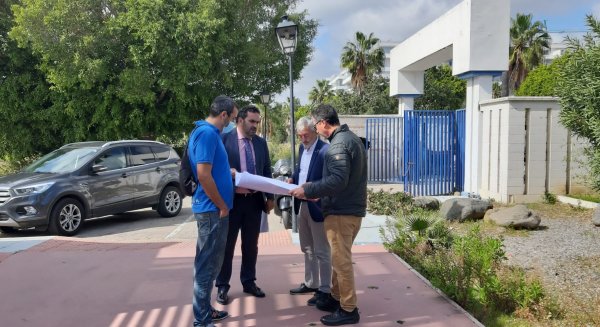 La Federación Española de Natación respalda el futuro Centro de Tecnificación Deportiva de Nueva Andalucía
