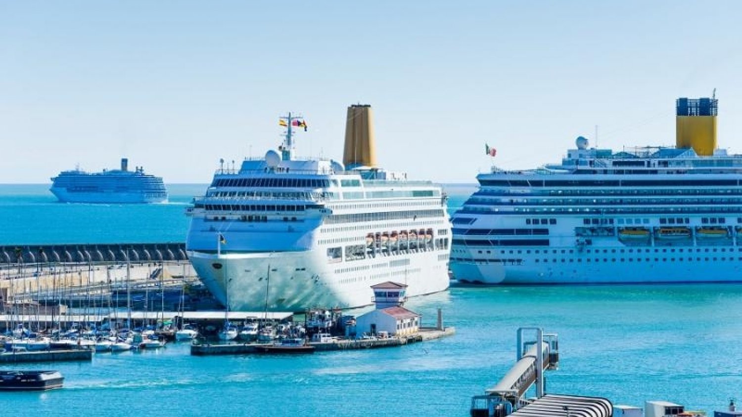 Málaga se reúne con las navieras de EEUU para avanzar en la reactivación de los cruceros