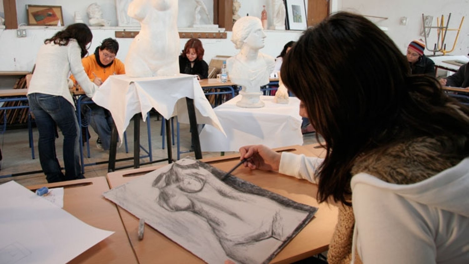 Educación convoca a las familias del alumnado del Bachillerato de Artes tras la negativa del Ministerio
