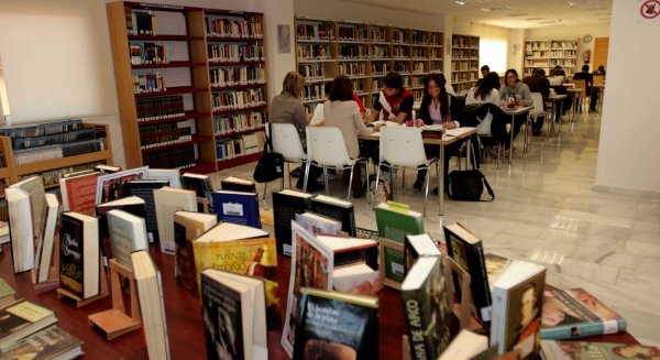La Red de Bibliotecas Municipales de Fuengirola gestiona 51.000 préstamos