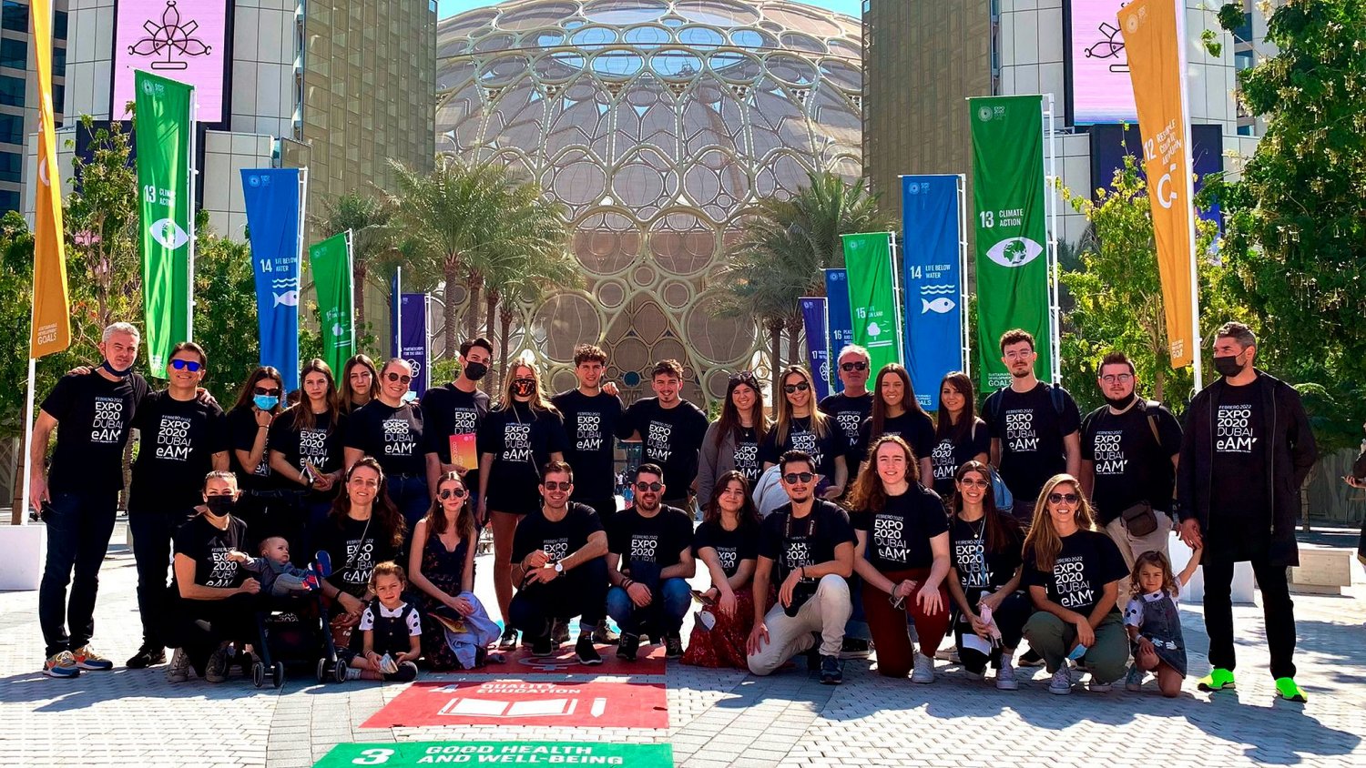 Un total de 28 estudiantes de arquitectura de la UMA visitan la Exposición Universal de Dubái