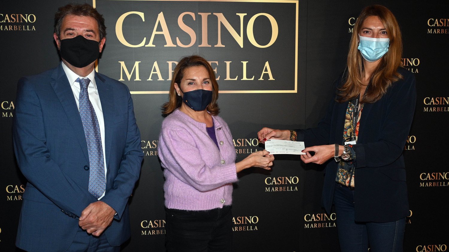El Ayuntamiento recibe de Casino Marbella cerca de 6.500 euros de las fichas extraviadas en 2021