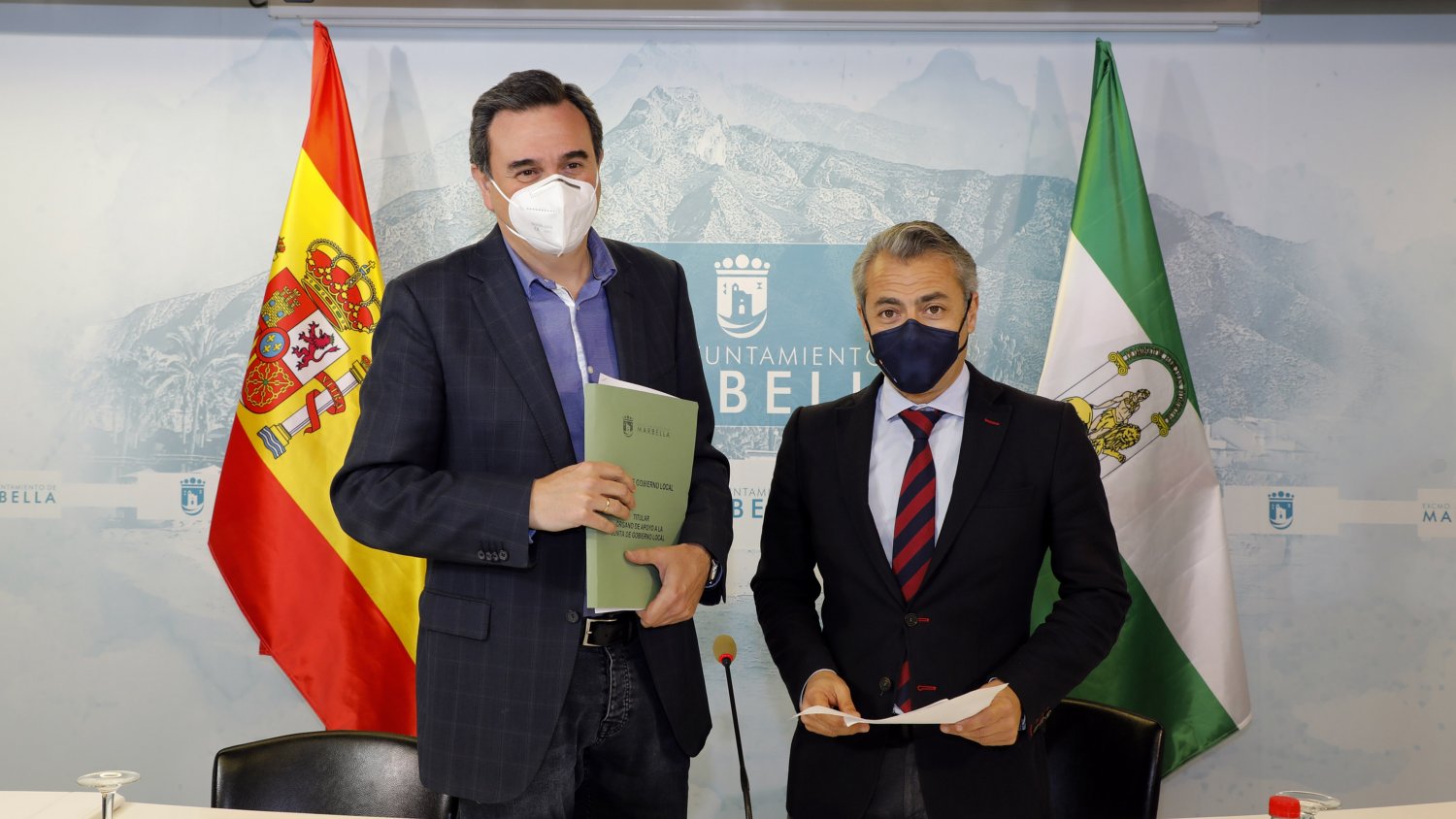Marbella convoca diez plazas de cabo y una de sargento para el Cuerpo de Bomberos