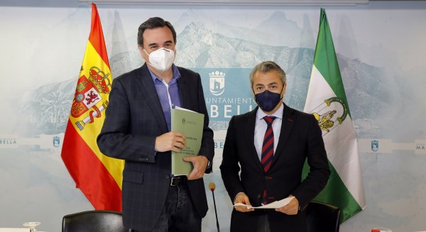 Marbella convoca diez plazas de cabo y una de sargento para el Cuerpo de Bomberos