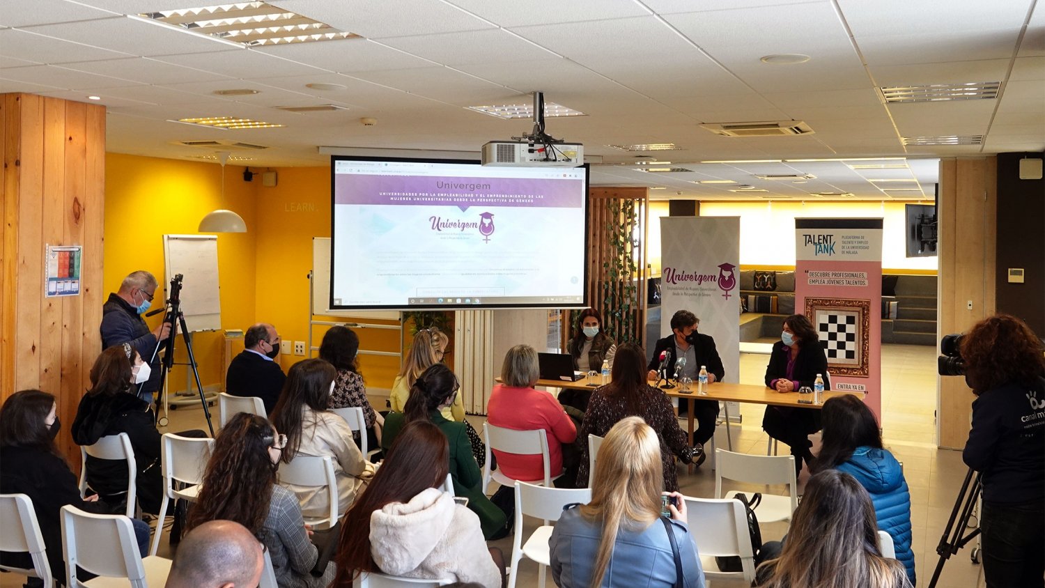 La UMA inaugura Univergem, el programa de mejora de empleabilidad para universitarias