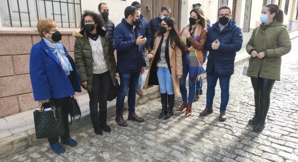 PSOE asegura que la residencia San Carlos de Archidona seguirá cerrada mientras gobierne el PP en Diputación