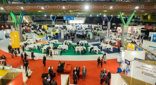 La candidatura de Málaga a la Expo2027 protagoniza el Foro Transfiere