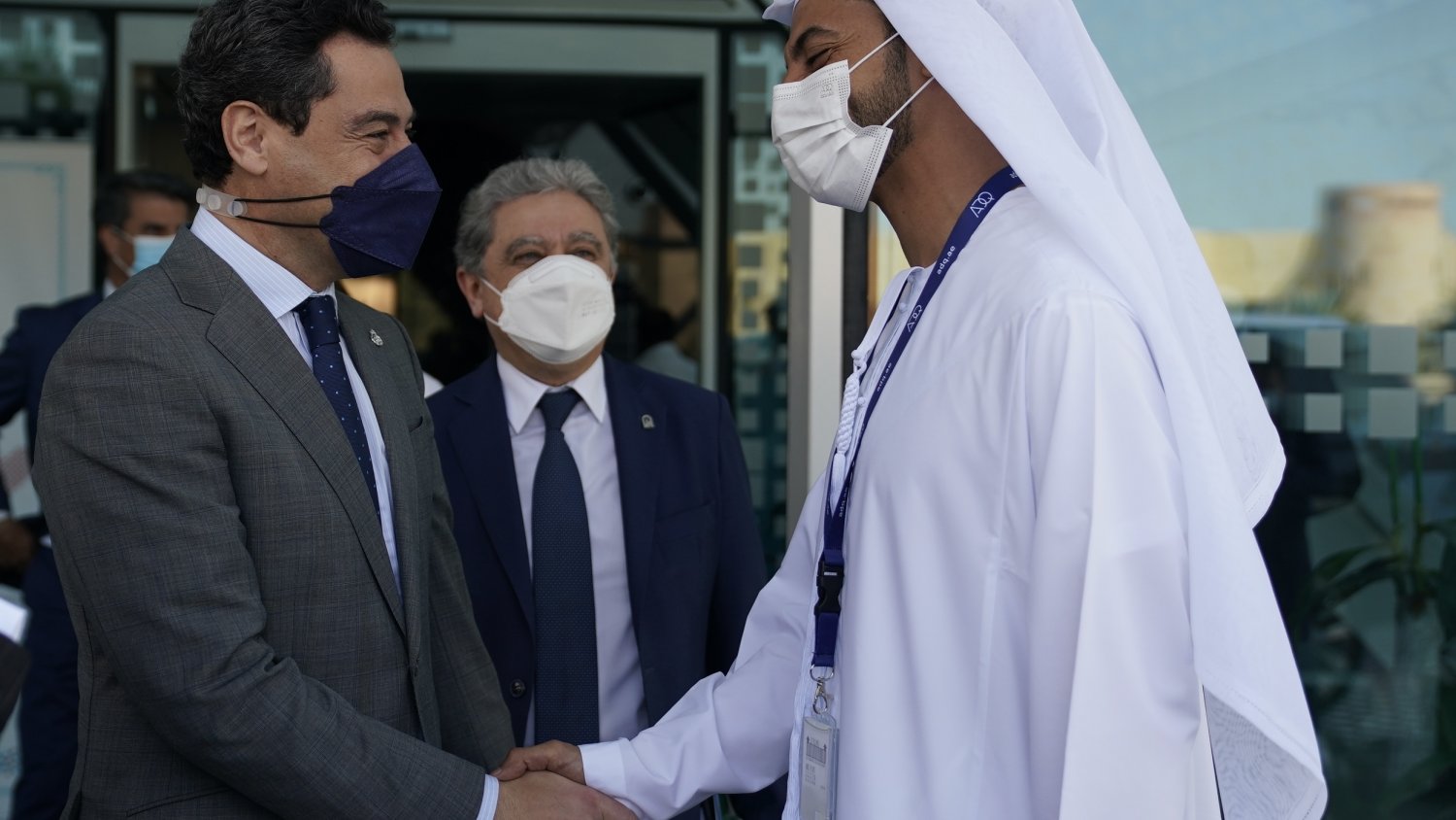 Moreno abre la puerta a los Emiratos Árabes a una mayor inversión en Andalucía “sin obstáculos”
