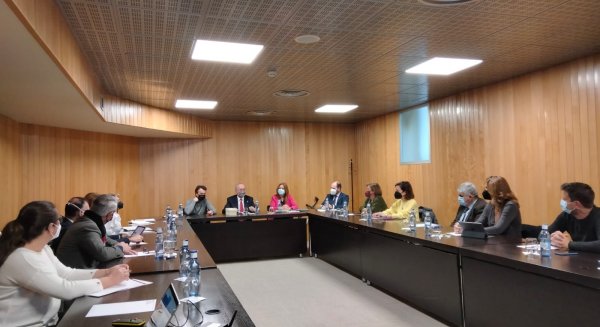 De la Torre asiste al primer Foro de Turismo de 2022