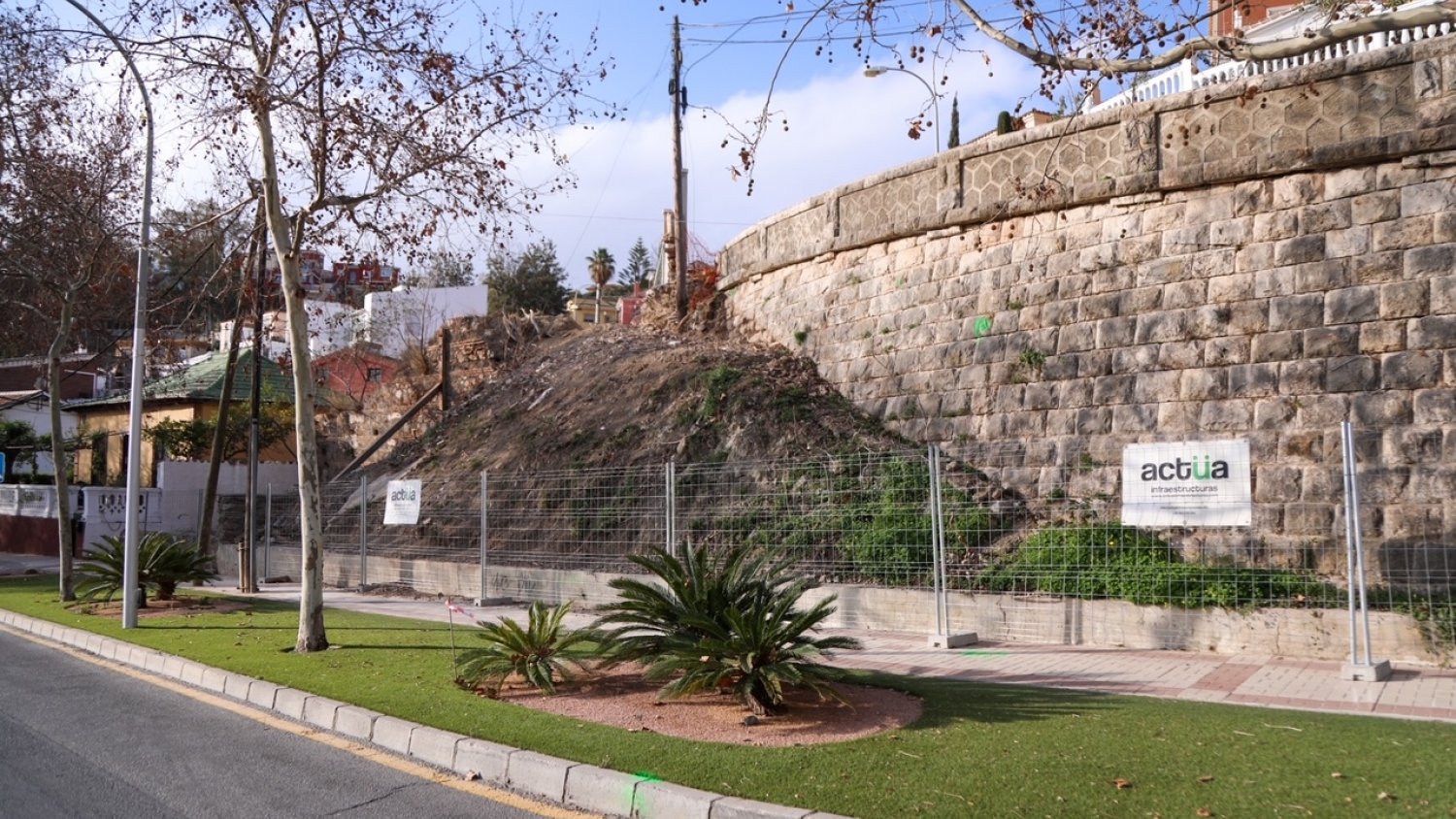 El Ayuntamiento inicia la obra para renovar el acceso al Castillo de Gibralfaro