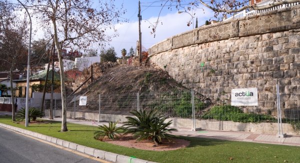 El Ayuntamiento inicia la obra para renovar el acceso al Castillo de Gibralfaro