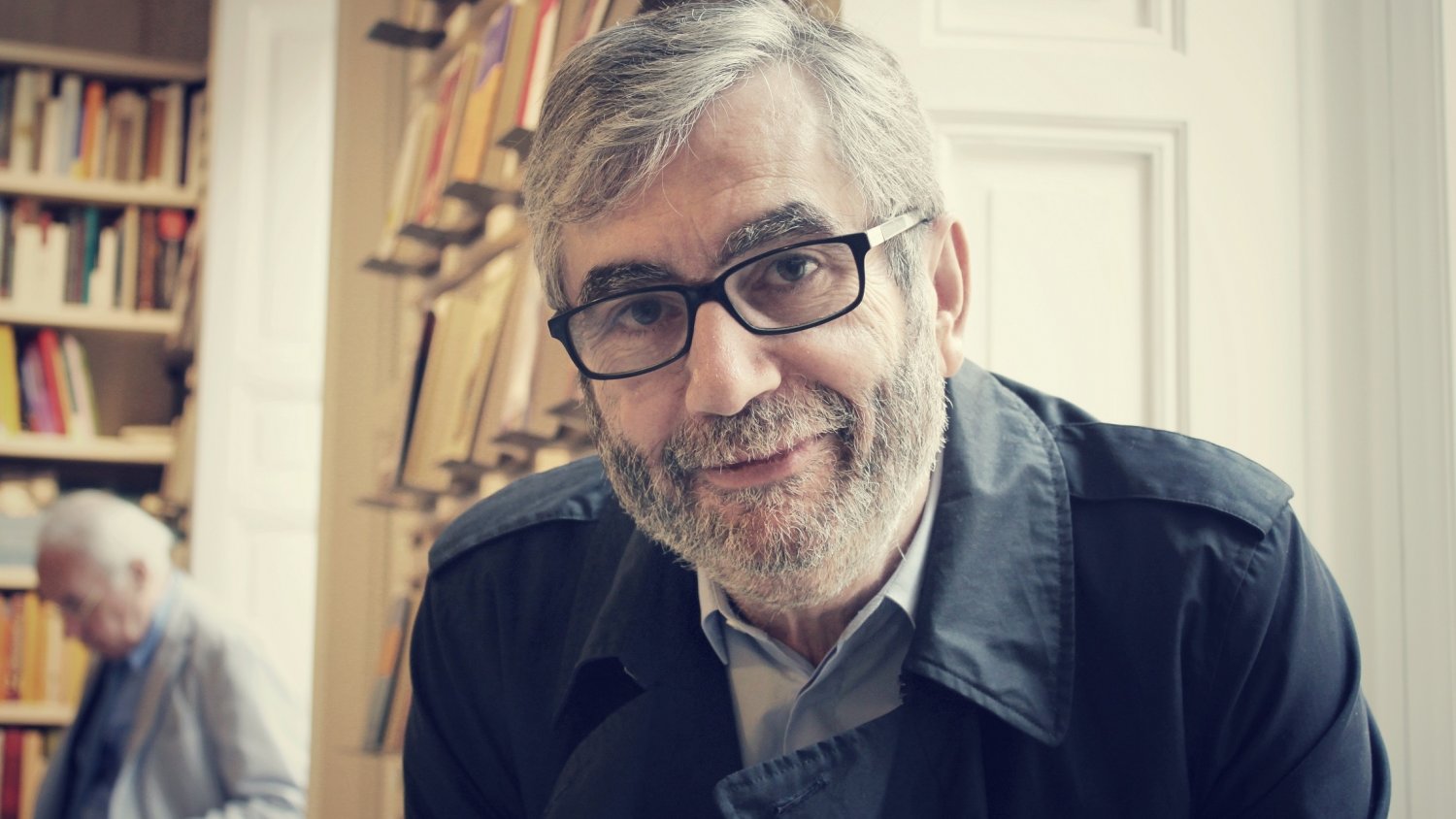 Antonio Muñoz Molina presenta 'Volver a dónde' en la Fundación Rafael Pérez Estrada