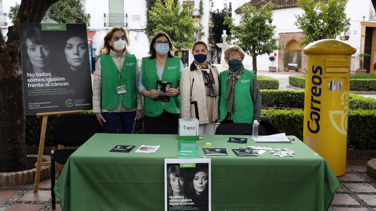 Marbella apoya la campaña de la AECC para visibilizar la desigualdad de oportunidades frente al cáncer