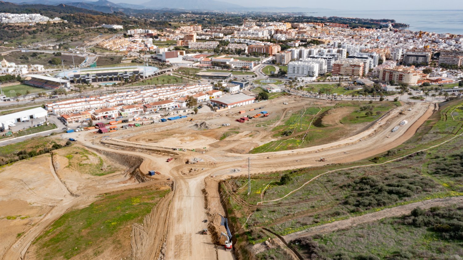 Estepona ejecuta al 40% las obras para urbanizar al sector Camino de Las Mesas