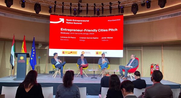 Málaga muestra su potencial como ecosistema de emprendimiento en la expo de  Dubái