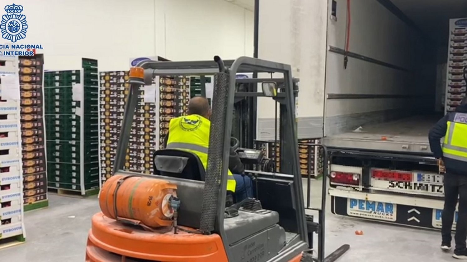 Entregadas 19 toneladas de hortalizas a un banco de alimentos tras interceptar droga en un tráiler