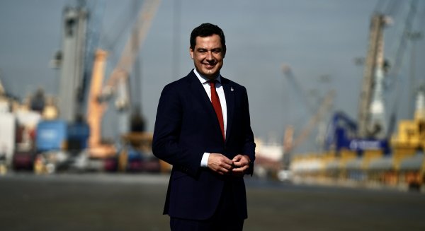 Moreno destaca la inversión de 78 millones de euros en tres años para transformar los puertos andaluces