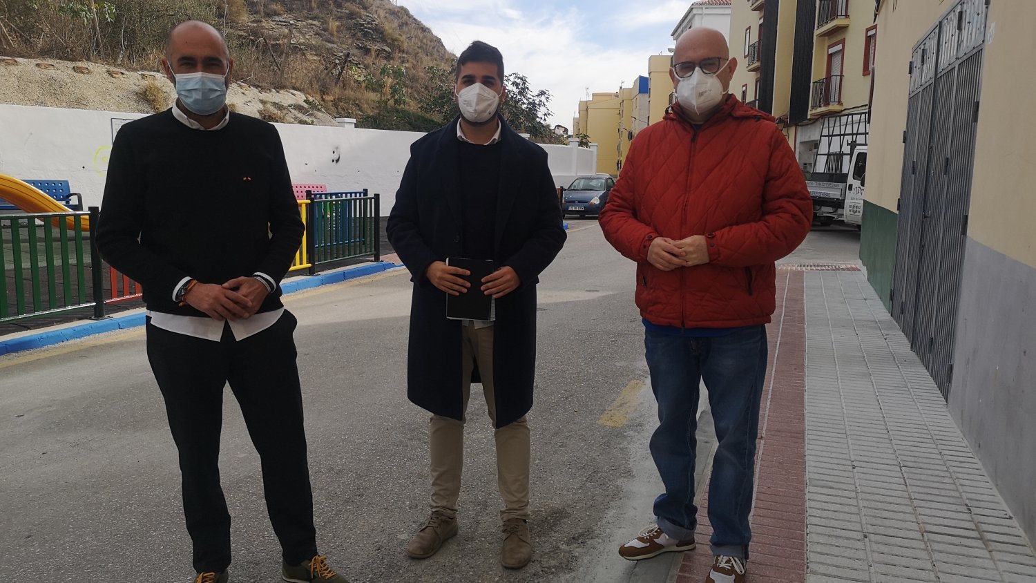 Finalizadas las obras de mejora en el acerado de Colonias del Puerto, en La Caleta de Vélez