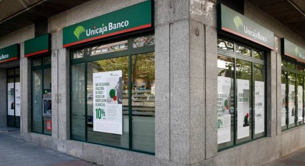 Unicaja Banco registra en 2021 un beneficio neto de 137M€, un 47% más en base normalizada