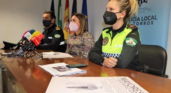 Torrox ofrece unas jornadas de seguridad vial a sus mayores